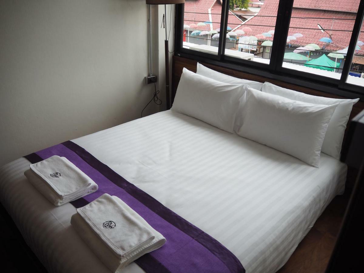 Апартаменты Boonnark Bed Night Bazaar No Car Parking Чиангмай Экстерьер фото