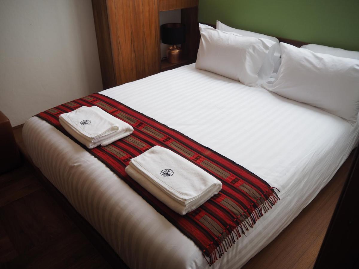 Апартаменты Boonnark Bed Night Bazaar No Car Parking Чиангмай Экстерьер фото